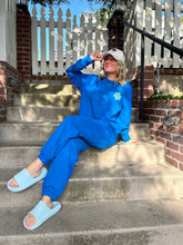 Load image into Gallery viewer, Confidence Sweatshirt